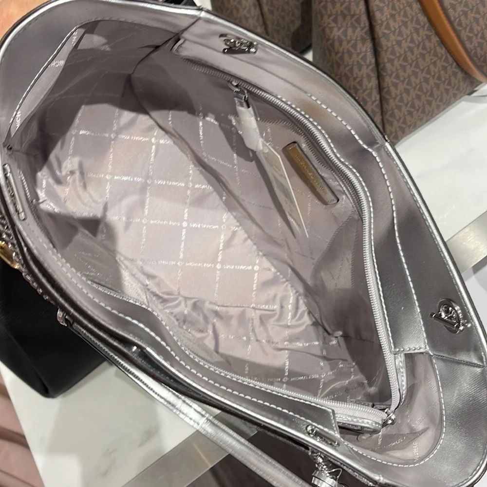Michael Kors Jet Set Travel Large Chained Tote Shoulder Bag MK  Silver  NWT